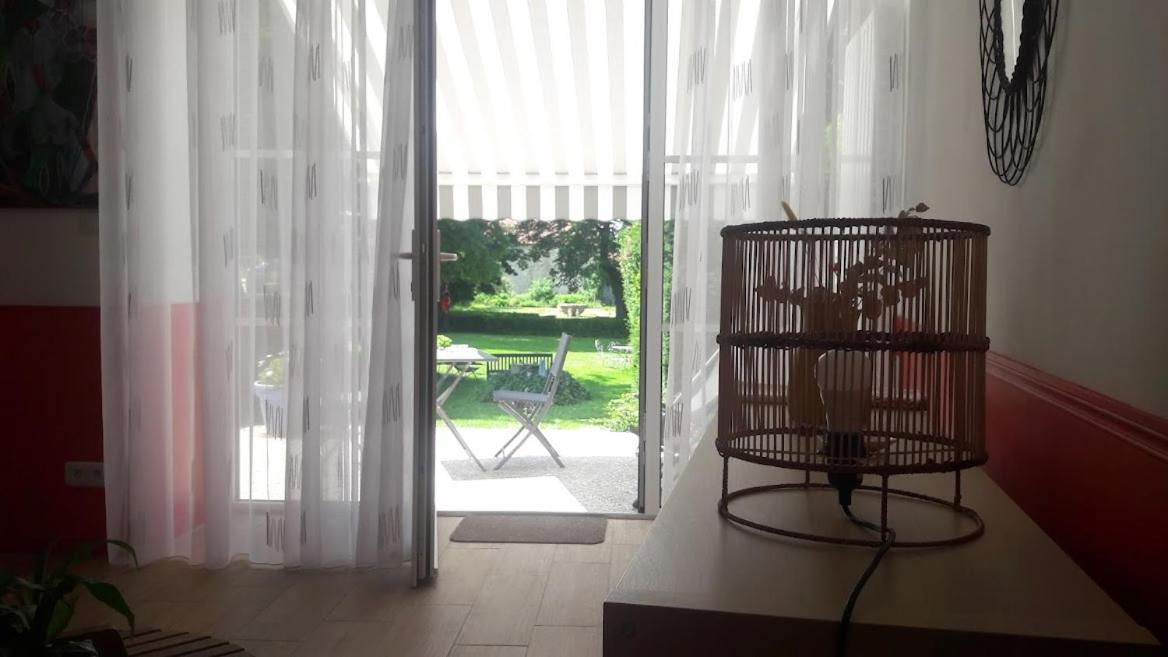 Manoir De L'echauguette Bed & Breakfast